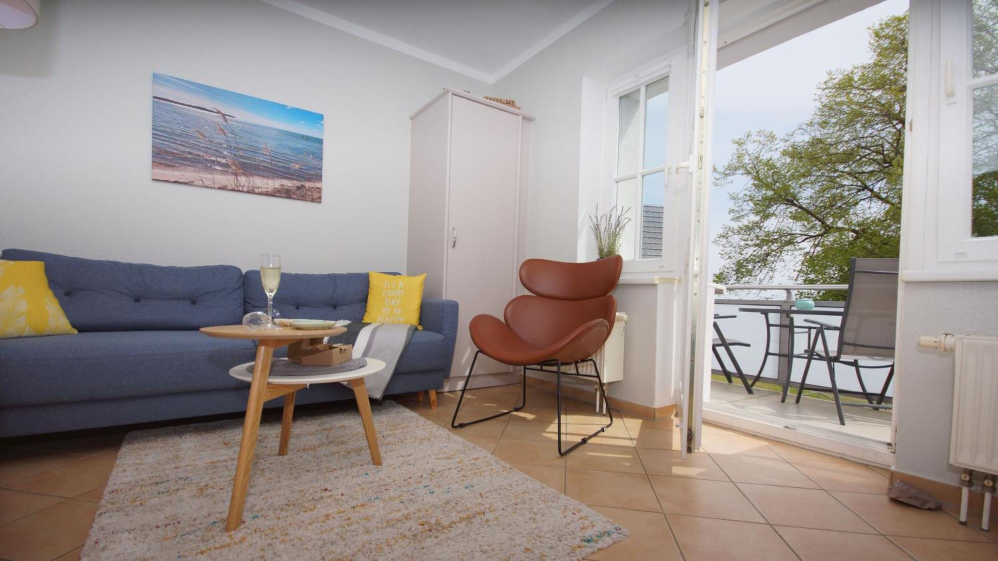 Haus Seeblick Mit 9 Wohnungen Alt Reddevitz Exterior photo